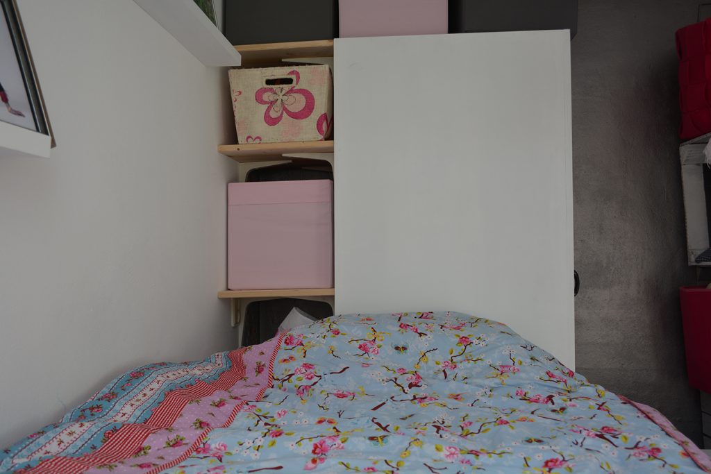 Bed met genoeg opbergruimte — foto 5
