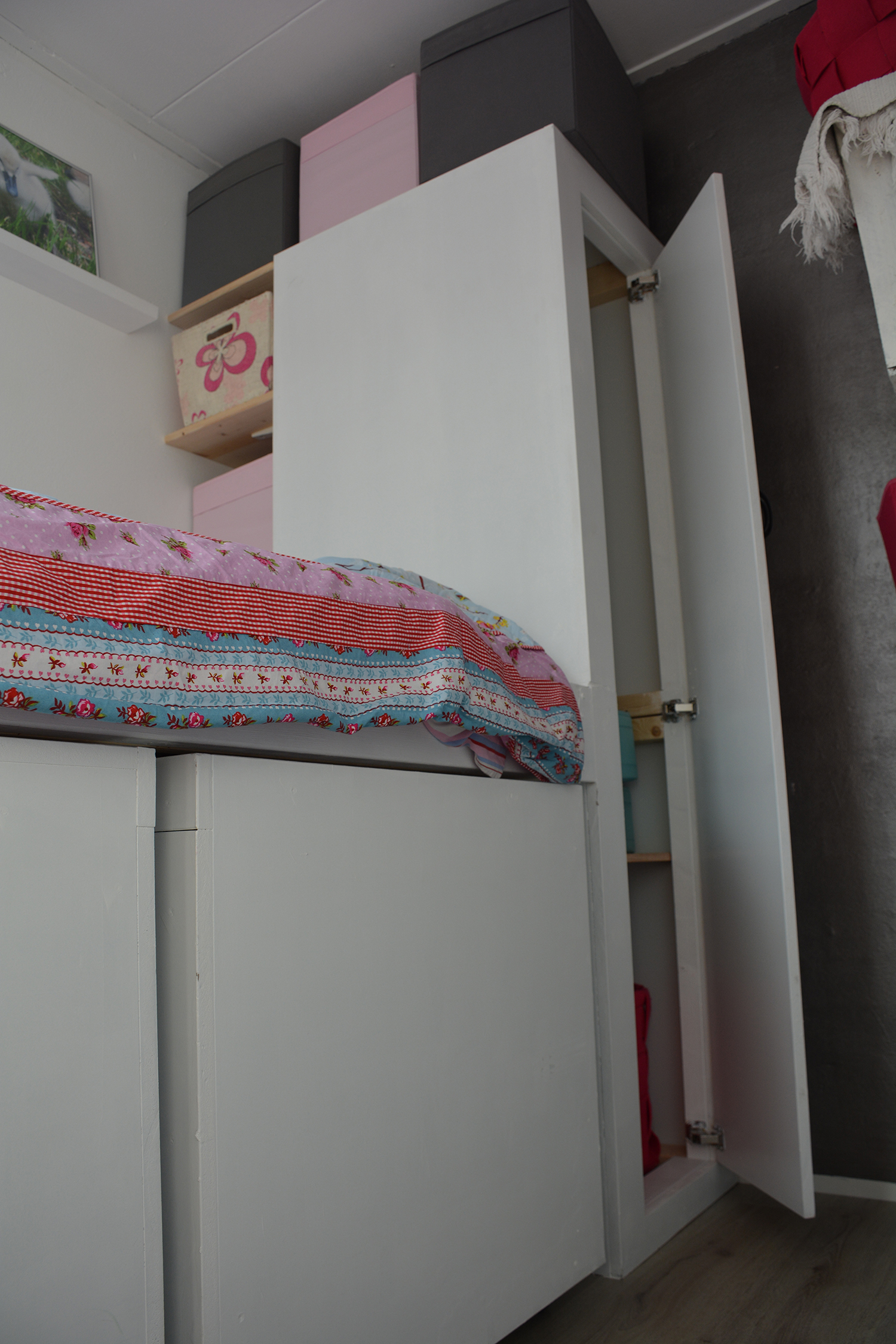 Bed met genoeg opbergruimte — foto 10