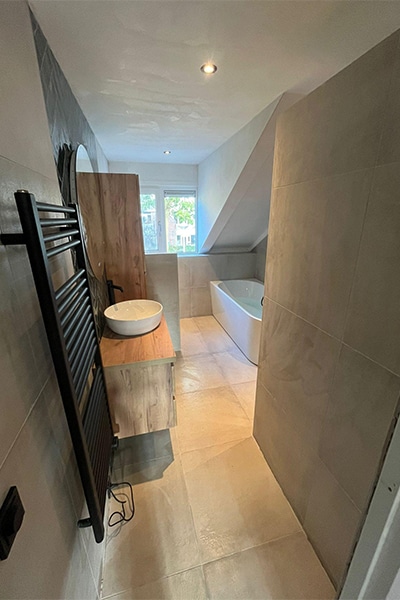 Badkamer met inloopdouche — foto 9